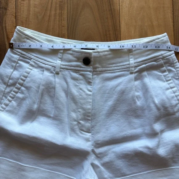 J. Crew White High-Waist Tailored Linen-Blend Shorts - Picture 3 of 6